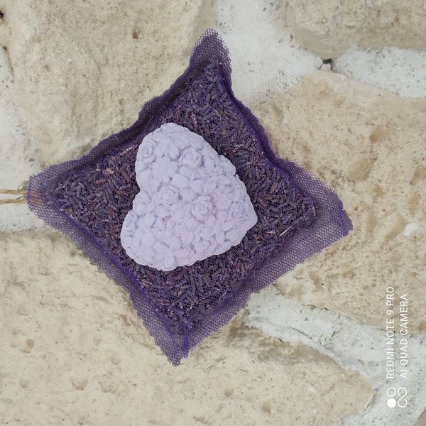Sachet de lavande carré “Gros cœur” , Lavendel Herz
